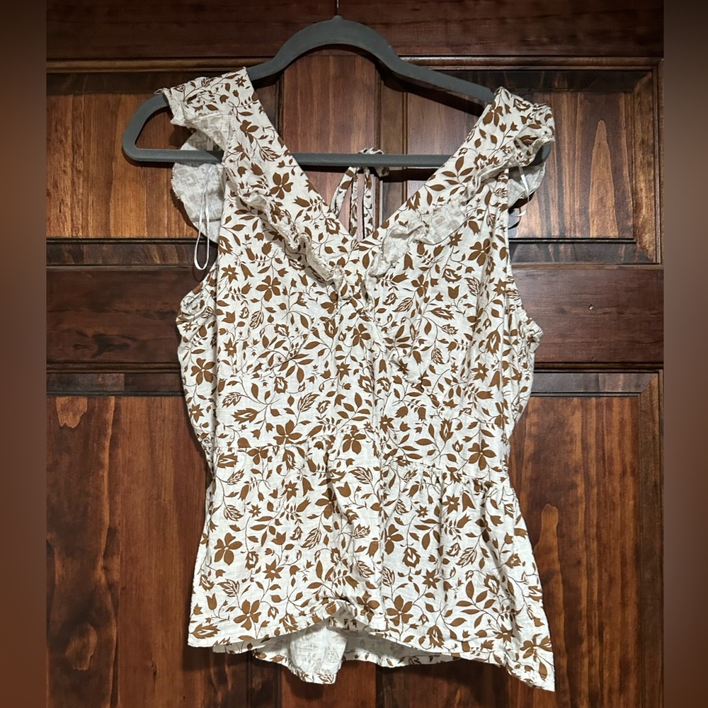Women’s floral tank top